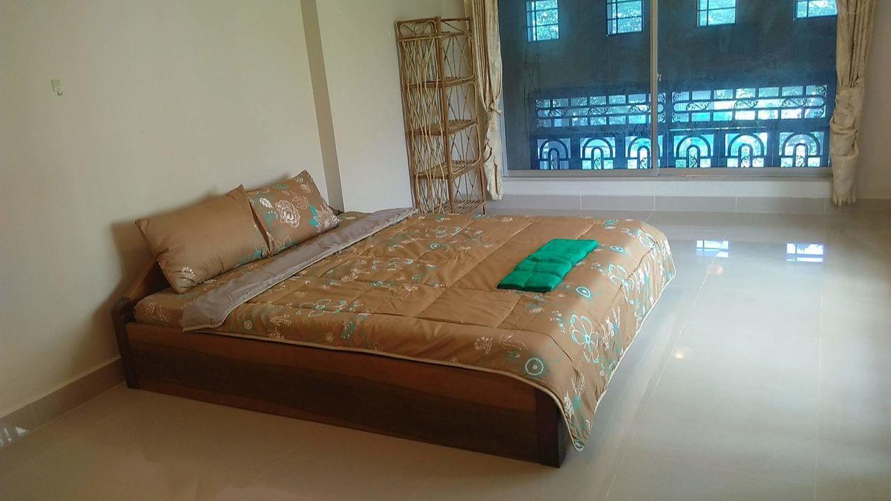 Bed and Breakfast Kepmandou Lounge-Bar Exterior foto
