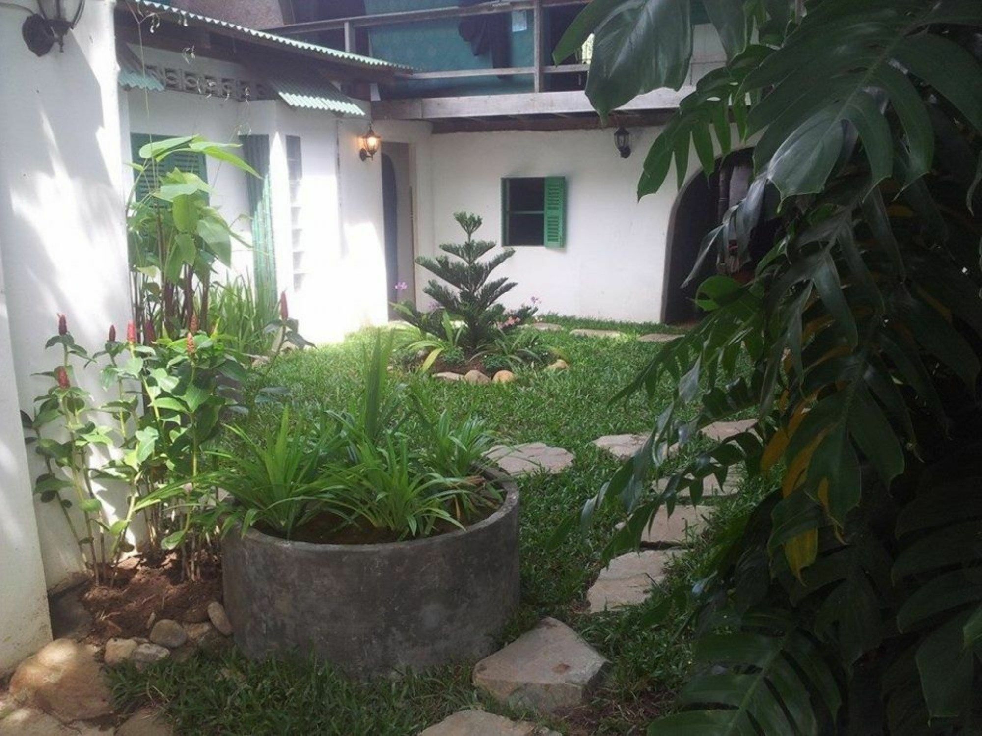 Bed and Breakfast Kepmandou Lounge-Bar Exterior foto